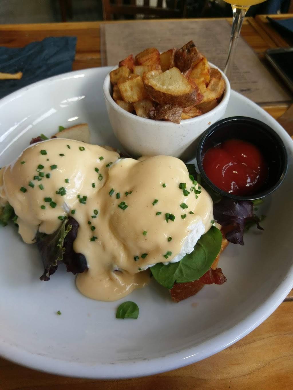 Blackbird Tavern | restaurant | 41958 5th St, Temecula, CA 92590, USA | 9516999150 OR +1 951-699-9150