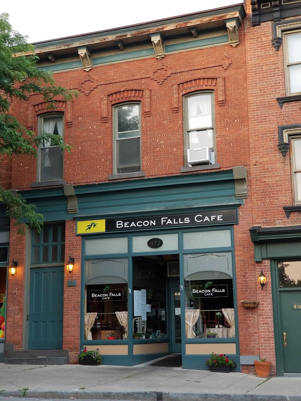 Beacon Falls Cafe | cafe | 472 Main St, Beacon, NY 12508, USA | 8457650172 OR +1 845-765-0172