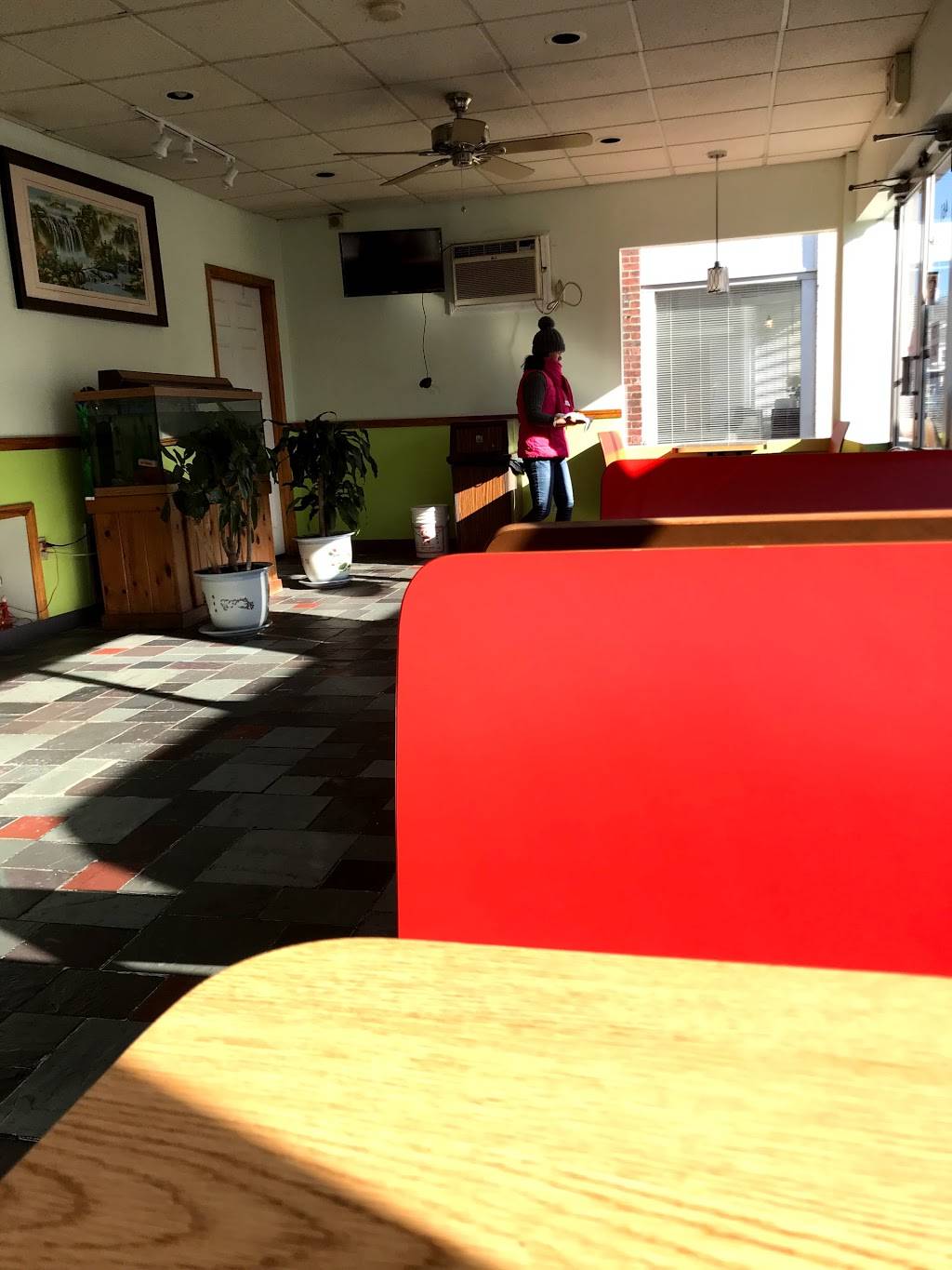 Hong Kong Express | restaurant | 461 Lincoln Ave, Saugus, MA 01906, USA | 7812330288 OR +1 781-233-0288