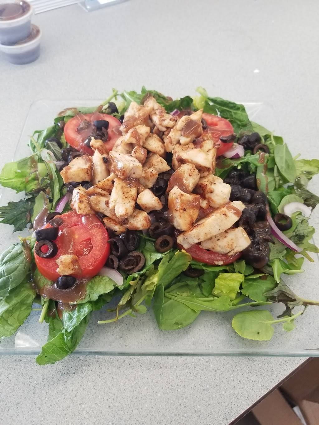 Airport Restaurant & Spirits | restaurant | 3608 Wildwood Ave, Jackson, MI 49202, USA | 5177833616 OR +1 517-783-3616