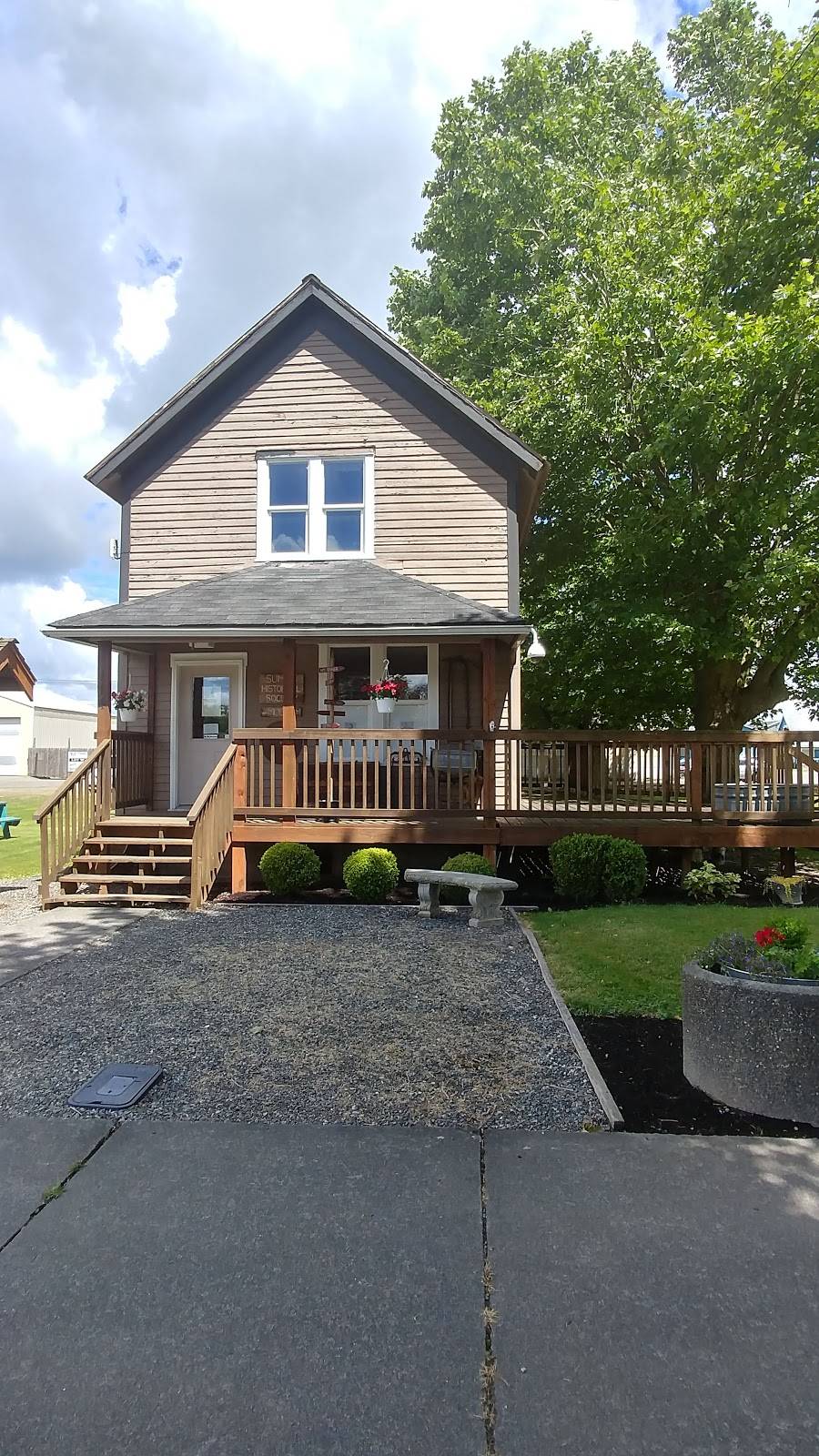 Pho & Teriyaki | restaurant | 520 Cherry St, Sumas, WA 98295, USA | 3609882588 OR +1 360-988-2588