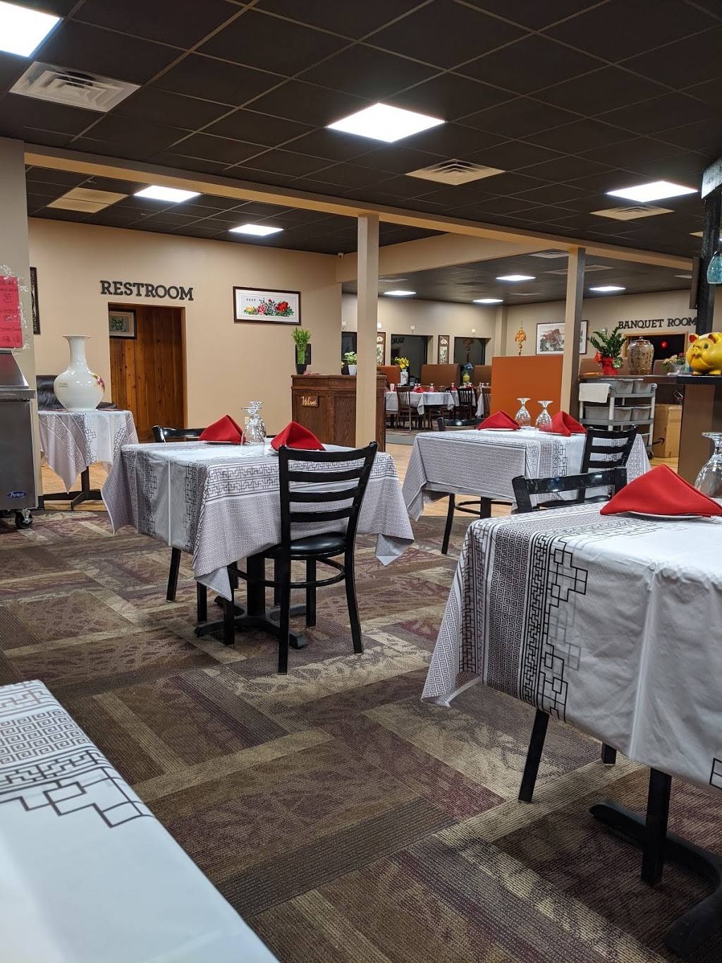 Szechuan Garden | restaurant | 6654 Mineral Point Rd, Madison, WI 53705, USA | 6082039341 OR +1 608-203-9341