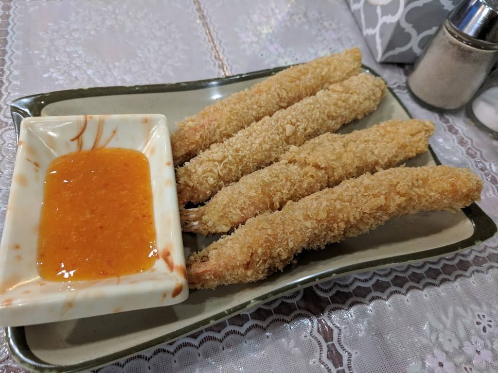 Asian Noodle & Sushi | restaurant | 305 Cedar St, Champaign, IL 61820, USA | 2178199699 OR +1 217-819-9699