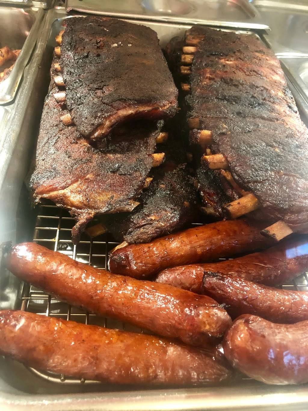 Tays BBQ | restaurant | 2318 Ingalls Ave, Pascagoula, MS 39581, USA | 2282052166 OR +1 228-205-2166