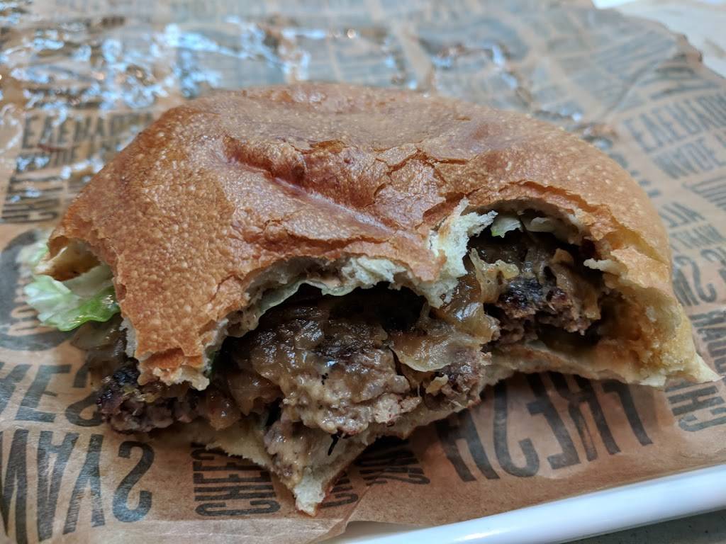 Big Smoke Burger | restaurant | Sherway Gardens Mall, 25 The West Mall, Etobicoke, ON M9C 1B8, Canada | 4166214848 OR +1 416-621-4848