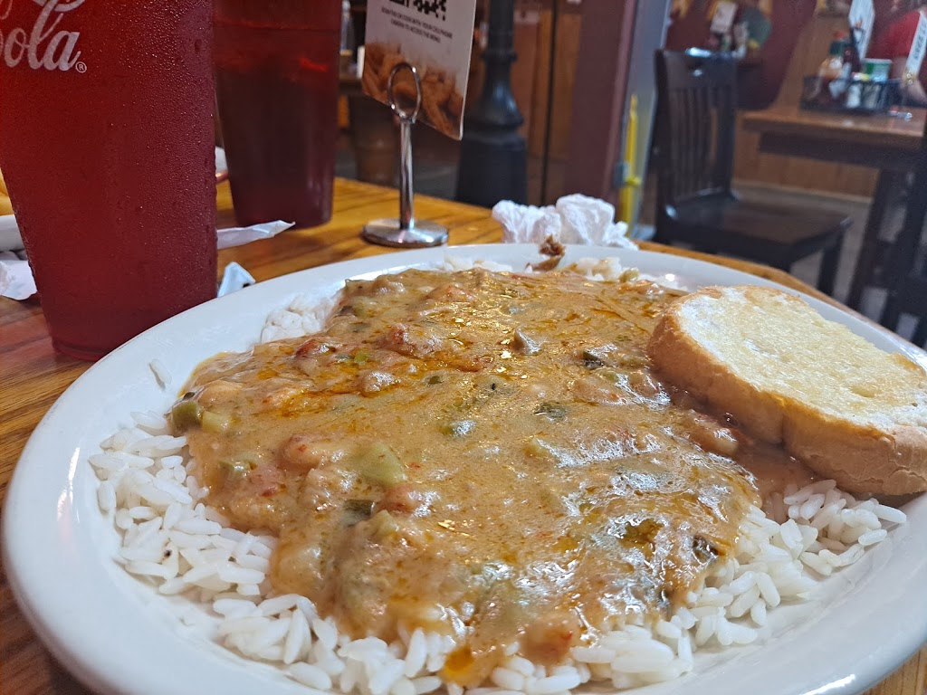 Ponchatoulas | restaurant | 109 E Park Ave, Ruston, LA 71270, USA | 3182545200 OR +1 318-254-5200