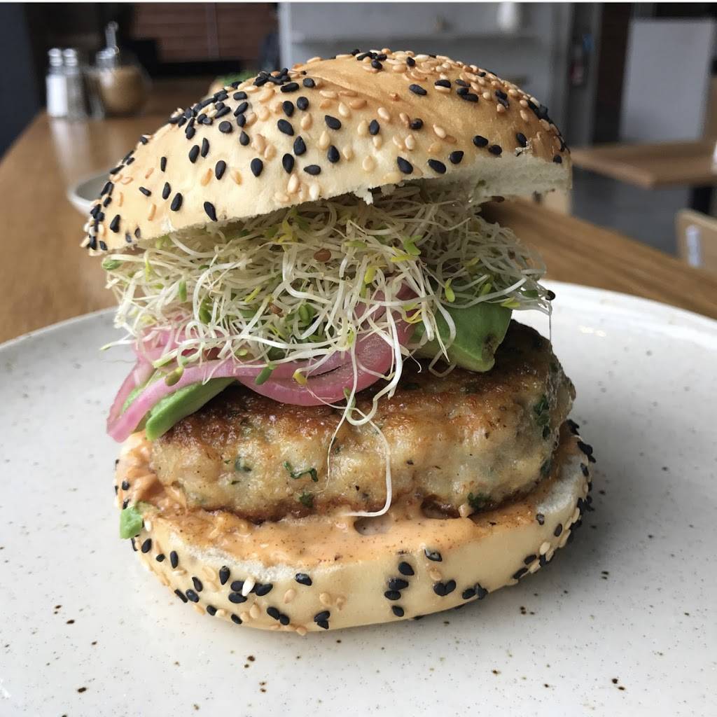 St. Kilda | restaurant | 300 SW 5th St, Des Moines, IA 50309, USA | 5153697854 OR +1 515-369-7854