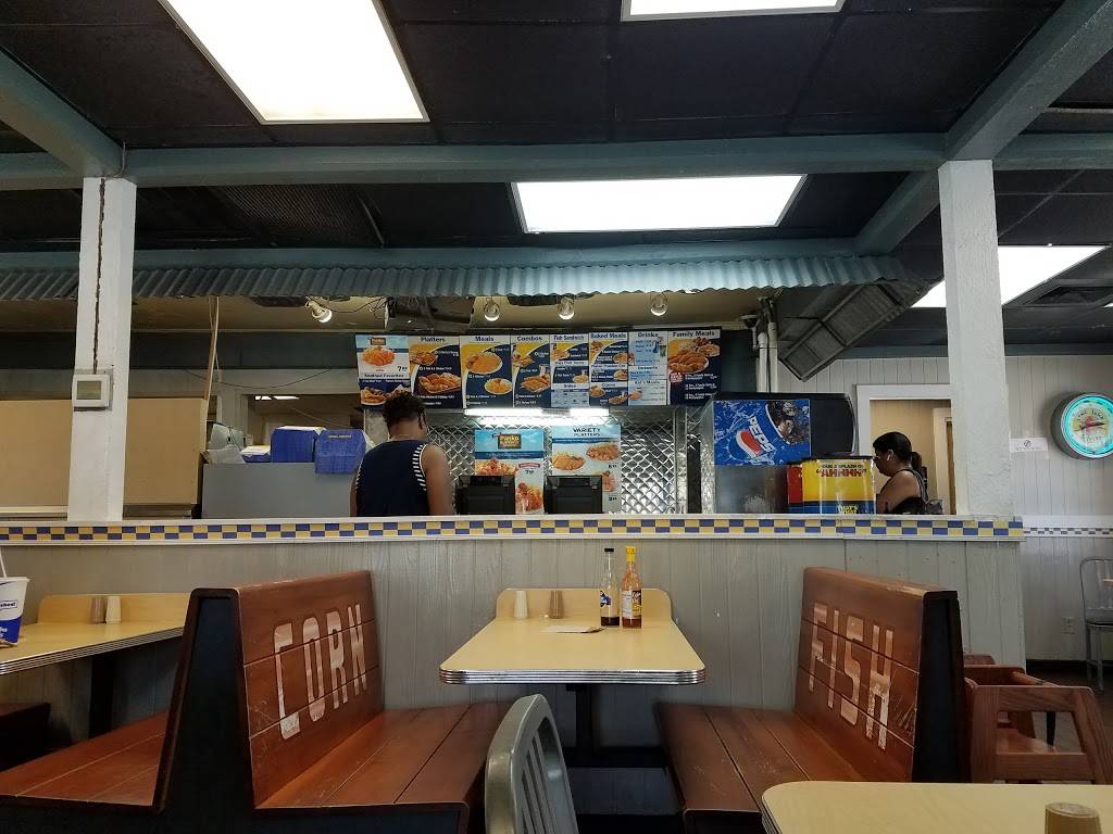 Long John Silvers | restaurant | 1100 Old Spanish Trail, Houston, TX 77054, USA | 7135746764 OR +1 713-574-6764