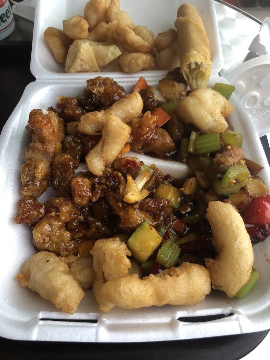 Golden Scoop | restaurant | 536 Malley Dr, Northglenn, CO 80233, USA | 3034571138 OR +1 303-457-1138