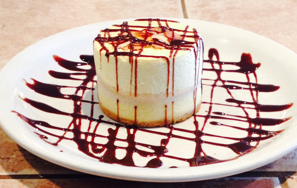 Robertos Little Havana | restaurant | 26 N Orlando Ave, Cocoa Beach, FL 32931, USA | 3217841868 OR +1 321-784-1868