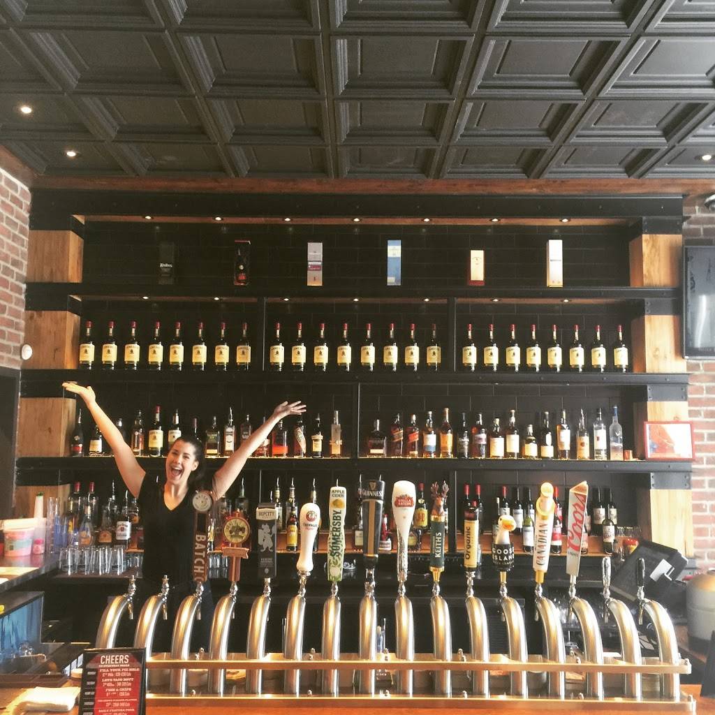 D’Arcy McGee’s - Kirkwood | restaurant | 675 Kirkwood Ave, Ottawa, ON K1Z 8N7, Canada | 6137149888 OR +1 613-714-9888