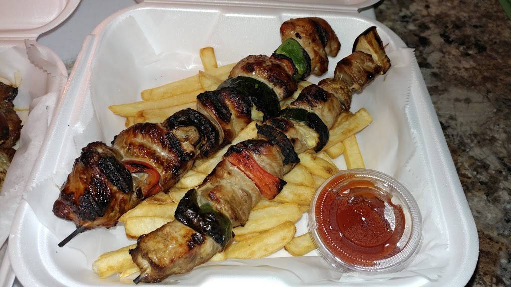 4 Seasons Restaurant | restaurant | 8402 Hudson Ln, Louisville, KY 40291, USA | 5027499969 OR +1 502-749-9969