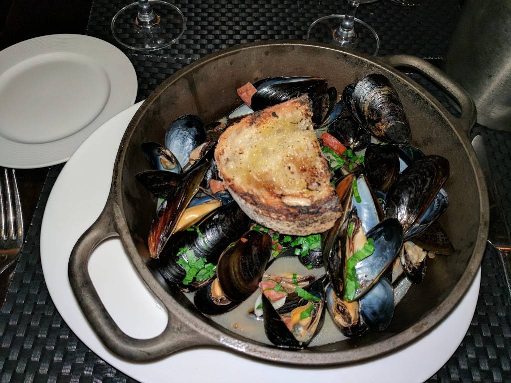 Market Bistro | restaurant | 519 N Broadway, Jericho, NY 11753, USA | 5165131487 OR +1 516-513-1487