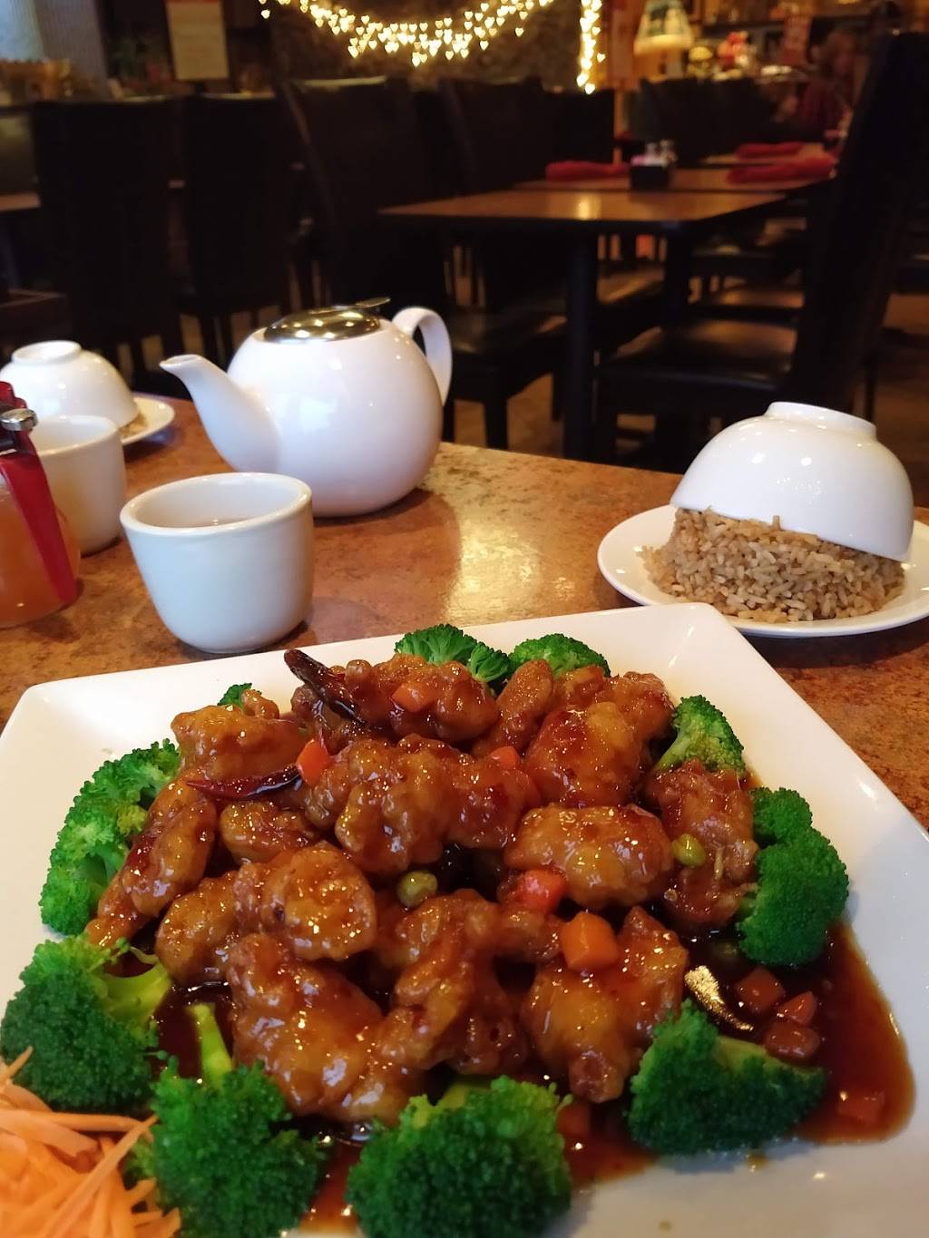 Golden Seven II | restaurant | 320 Town Center Ave, Suwanee, GA 30024, USA | 6788894999 OR +1 678-889-4999