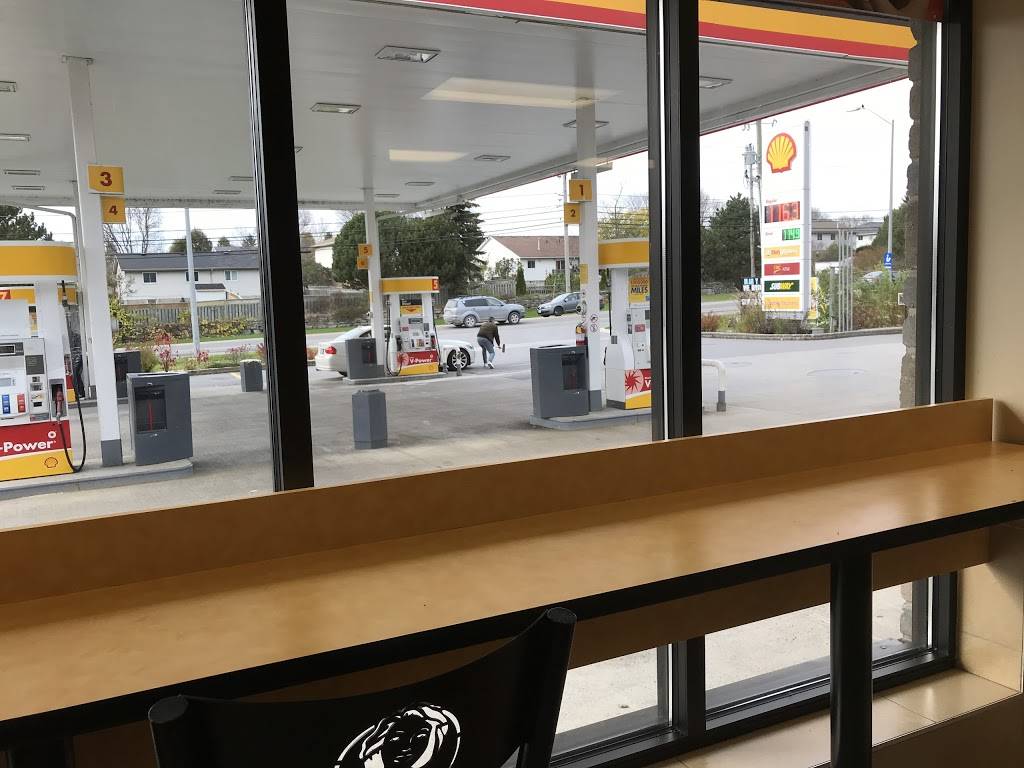 Mary Browns Chicken & Taters | restaurant | 841 15, Kingston, ON K7L 5H6, Canada | 6135463243 OR +1 613-546-3243