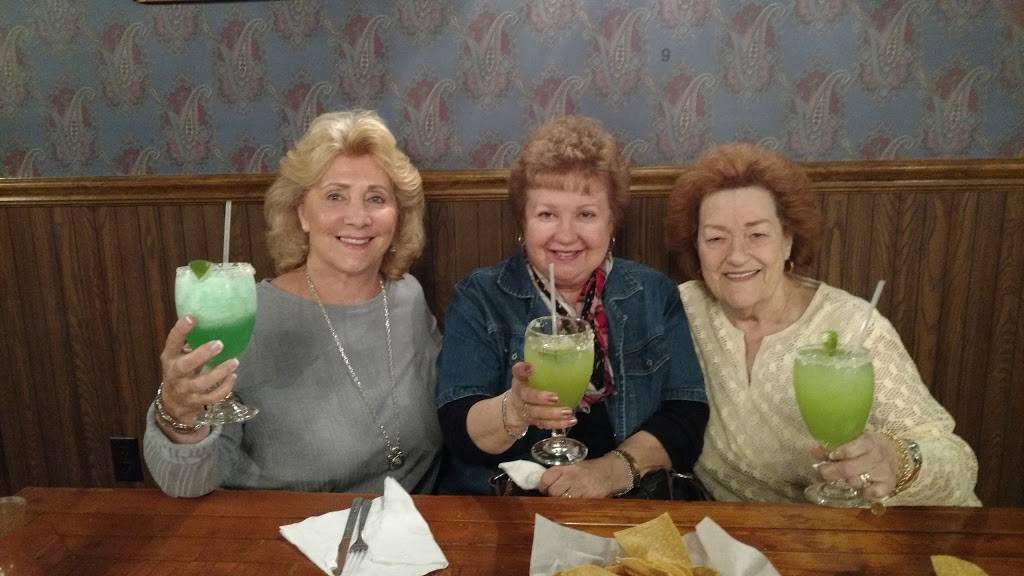 El-Canelo | restaurant | 45 E Main St, Frostburg, MD 21532, USA | 3016870750 OR +1 301-687-0750