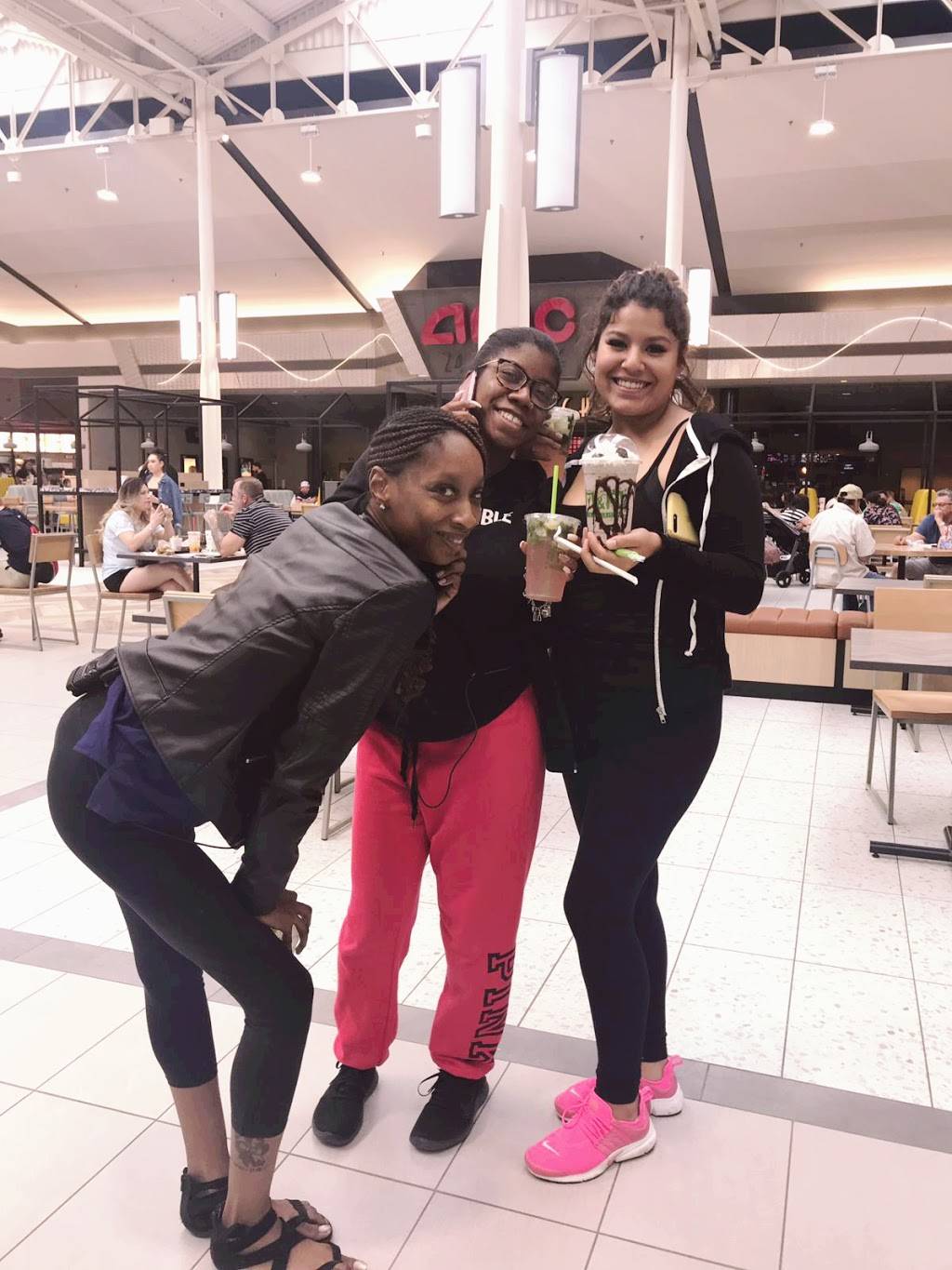 Mojitos & milkshake | restaurant | 20131 US-59 #6502, Humble, TX 77338, USA | 8325383069 OR +1 832-538-3069