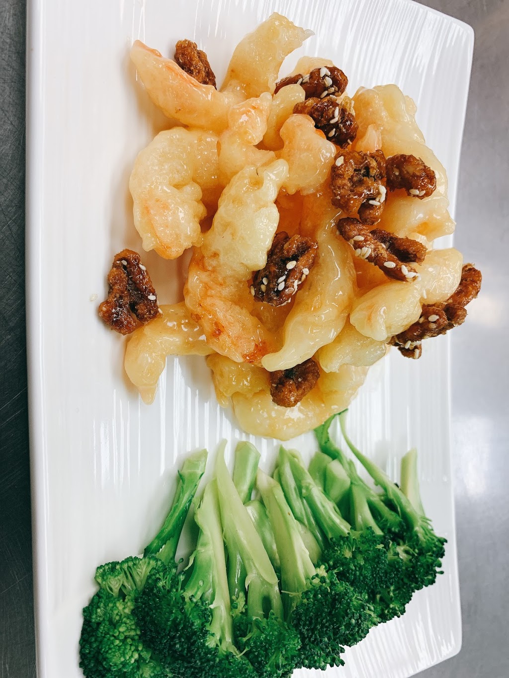 MR.K Authentic Chinese restaurant | restaurant | 5048 Yadkin Rd #201, Fayetteville, NC 28303, USA | 9102638439 OR +1 910-263-8439