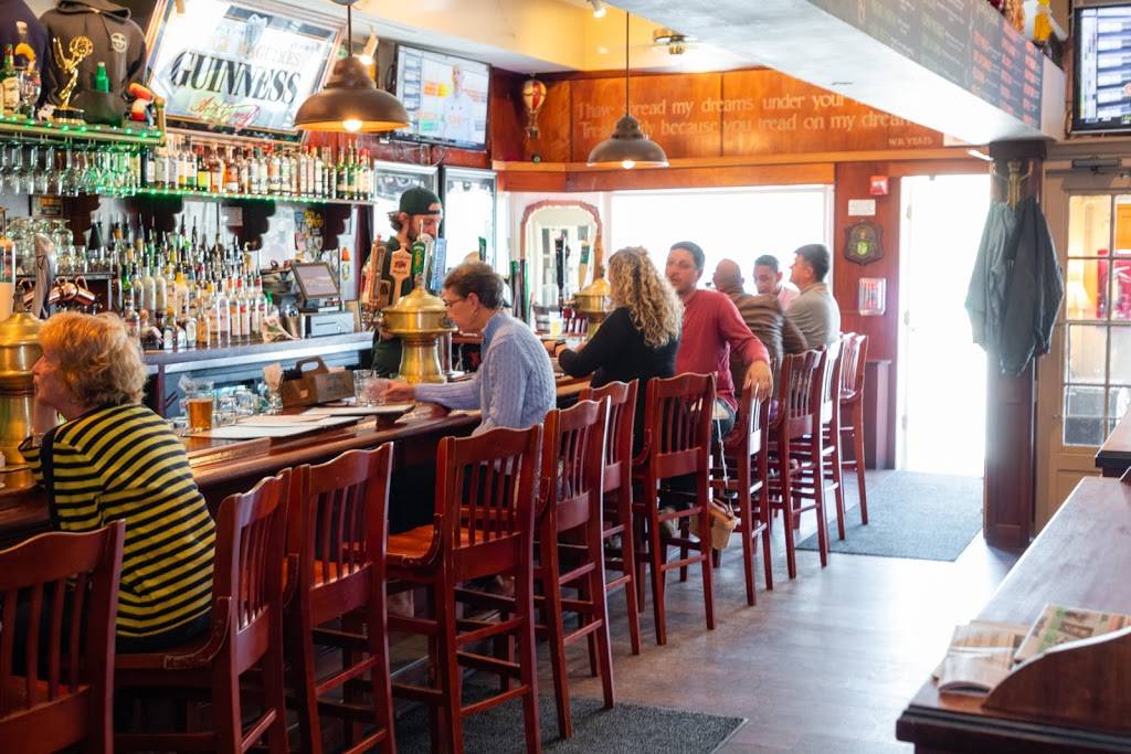 Liam Maguires Irish Pub | restaurant | 273 Main St, Falmouth, MA 02540, USA | 5085480285 OR +1 508-548-0285