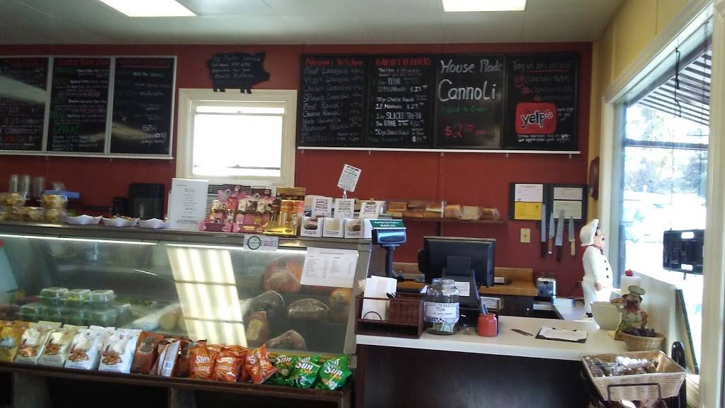 Canevari’s Delicatessen & Catering | restaurant | 695 Lewis Rd, Santa Rosa, CA 95404, USA | 7075456941 OR +1 707-545-6941