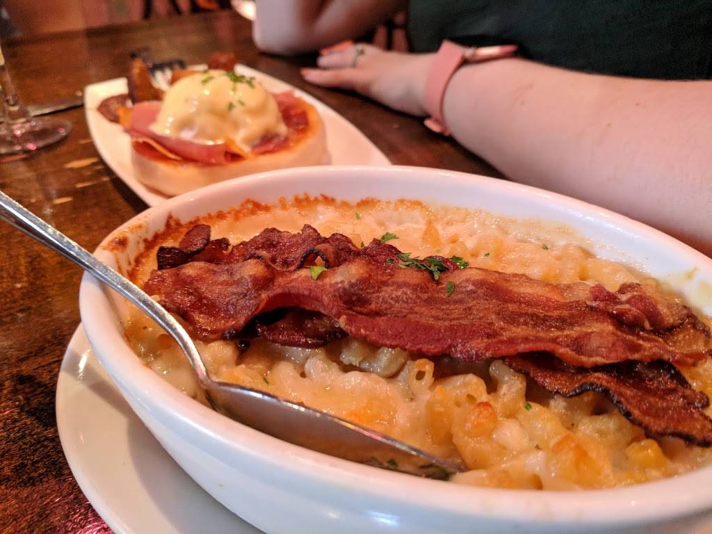 Cafe Ba-Ba-Reeba! | restaurant | 2024 N Halsted St, Chicago, IL 60614, USA | 7739355000 OR +1 773-935-5000