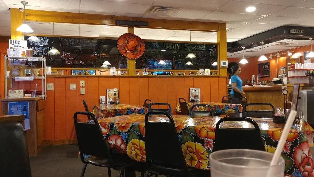 Los Lagos Mexican Bar & Grill | restaurant | 6012 Holton Rd, Twin Lake, MI 49457, USA | 2318287263 OR +1 231-828-7263