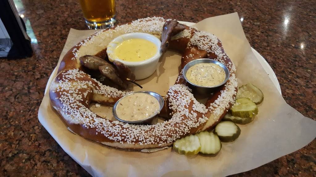 Gordon Biersch Brewery Restaurant | restaurant | 145 S San Fernando Blvd, Burbank, CA 91502, USA | 8185695240 OR +1 818-569-5240