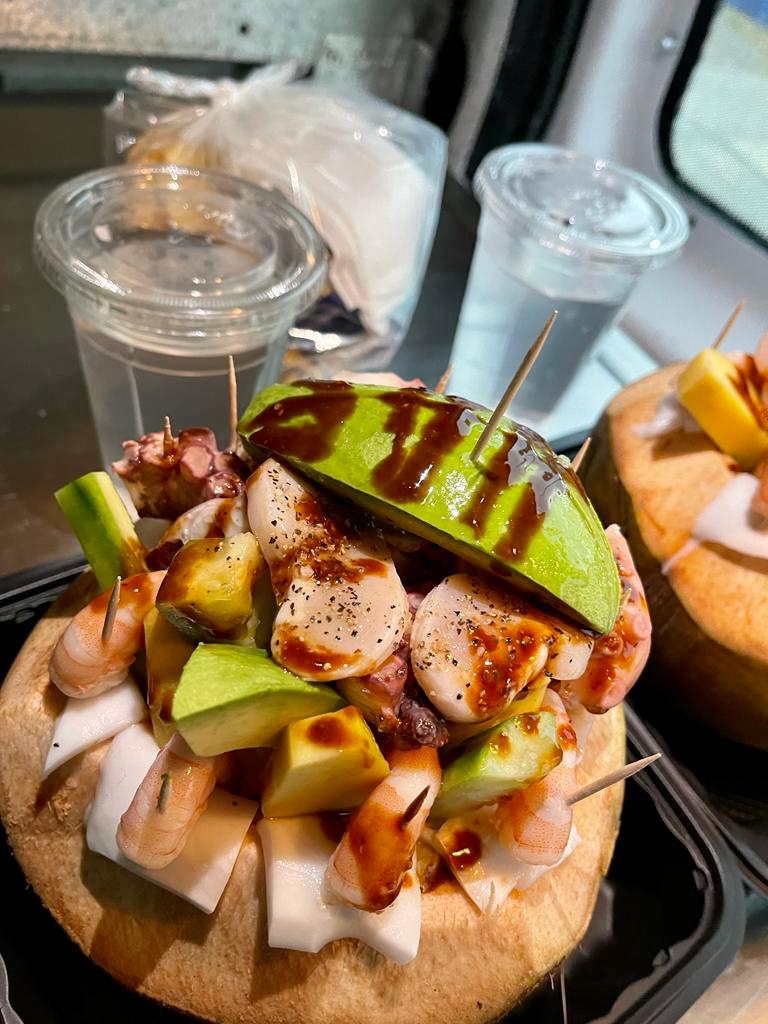 Mariscos Los Padrinos | restaurant | 19010 Valley Blvd, Bloomington, CA 92316, USA | 9514109782 OR +1 951-410-9782