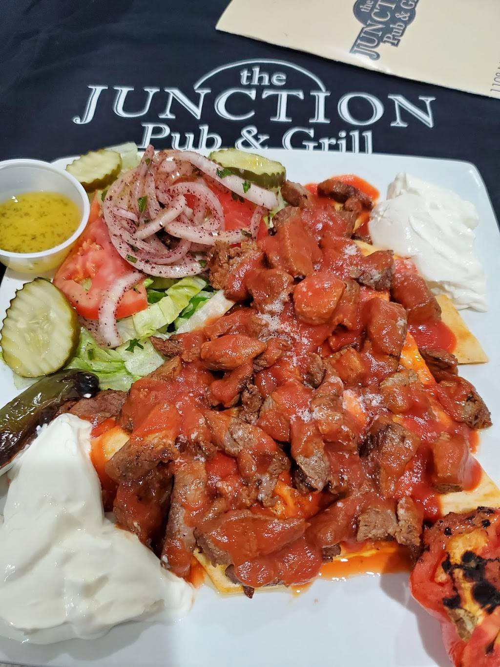 The Junction Pub & Grill | restaurant | 1108 Murfreesboro Pike, Nashville, TN 37217, USA | 6157307542 OR +1 615-730-7542