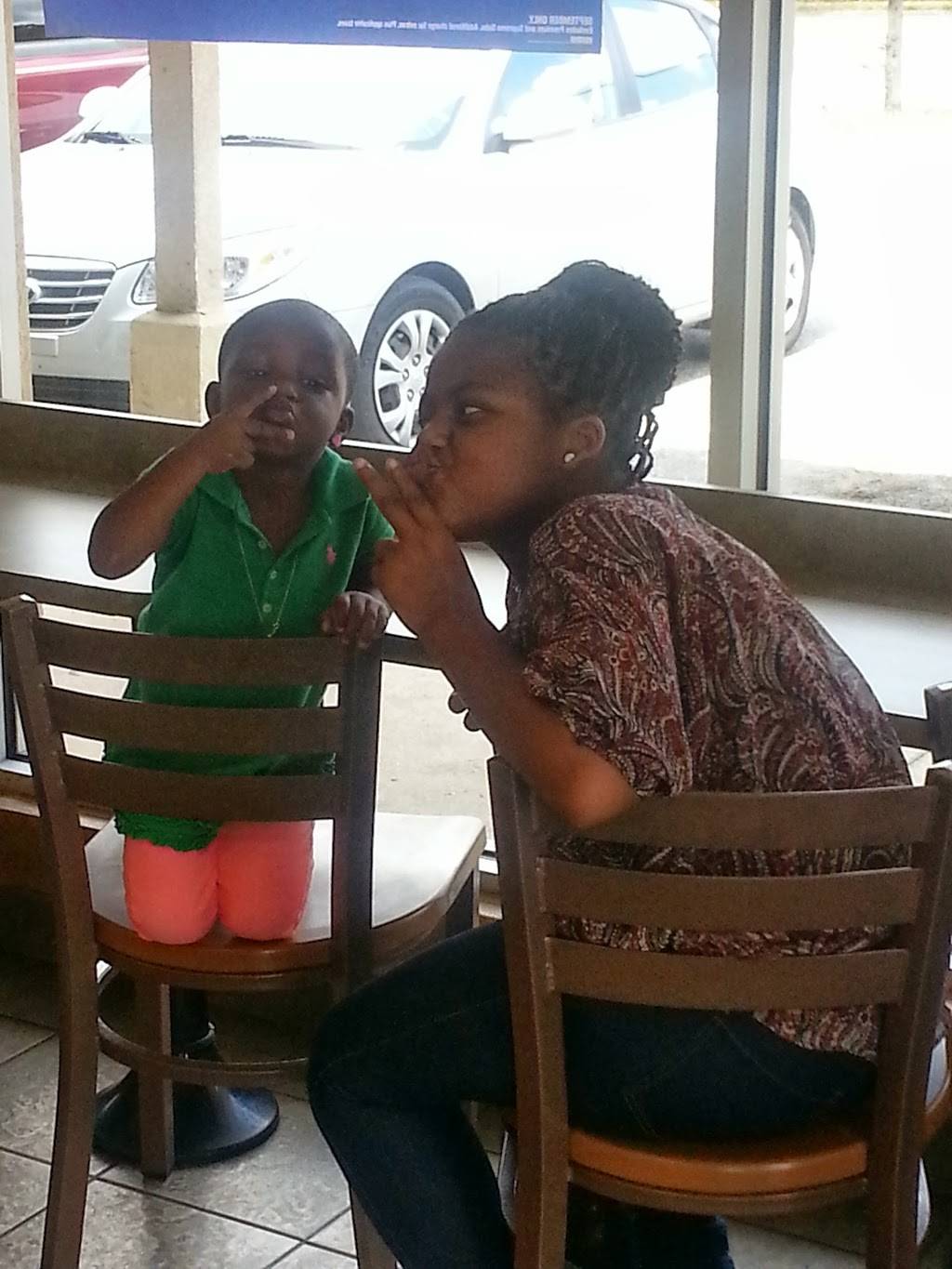 Subway Restaurants | restaurant | 8110-1 Lem Turner Rd, Jacksonville, FL 32208, USA | 9045511180 OR +1 904-551-1180