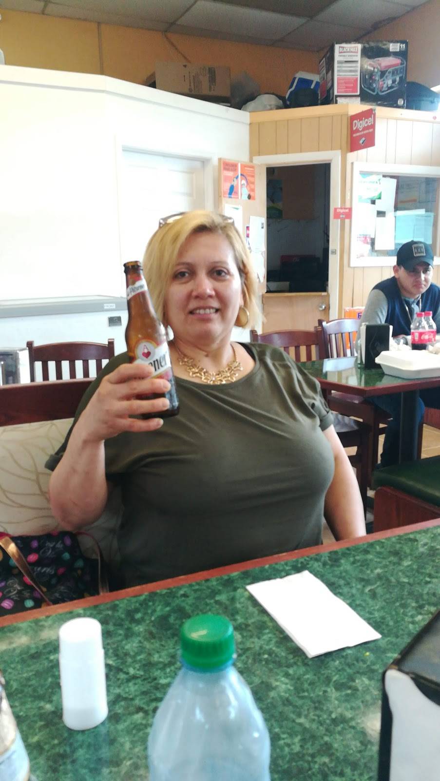 La Migueleña | restaurant | 402 S Washington St, Falls Church, VA 22046, USA | 7032418244 OR +1 703-241-8244