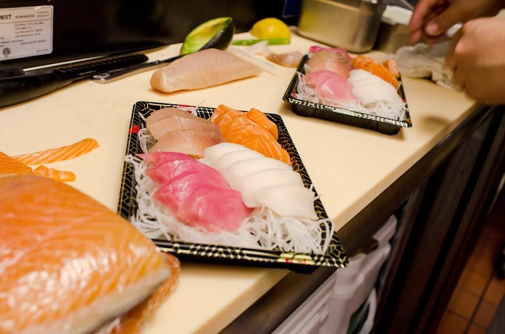 Sunnys Sushi Hut | restaurant | 11672 Burbank Blvd, North Hollywood, CA 91601, USA | 8185088680 OR +1 818-508-8680