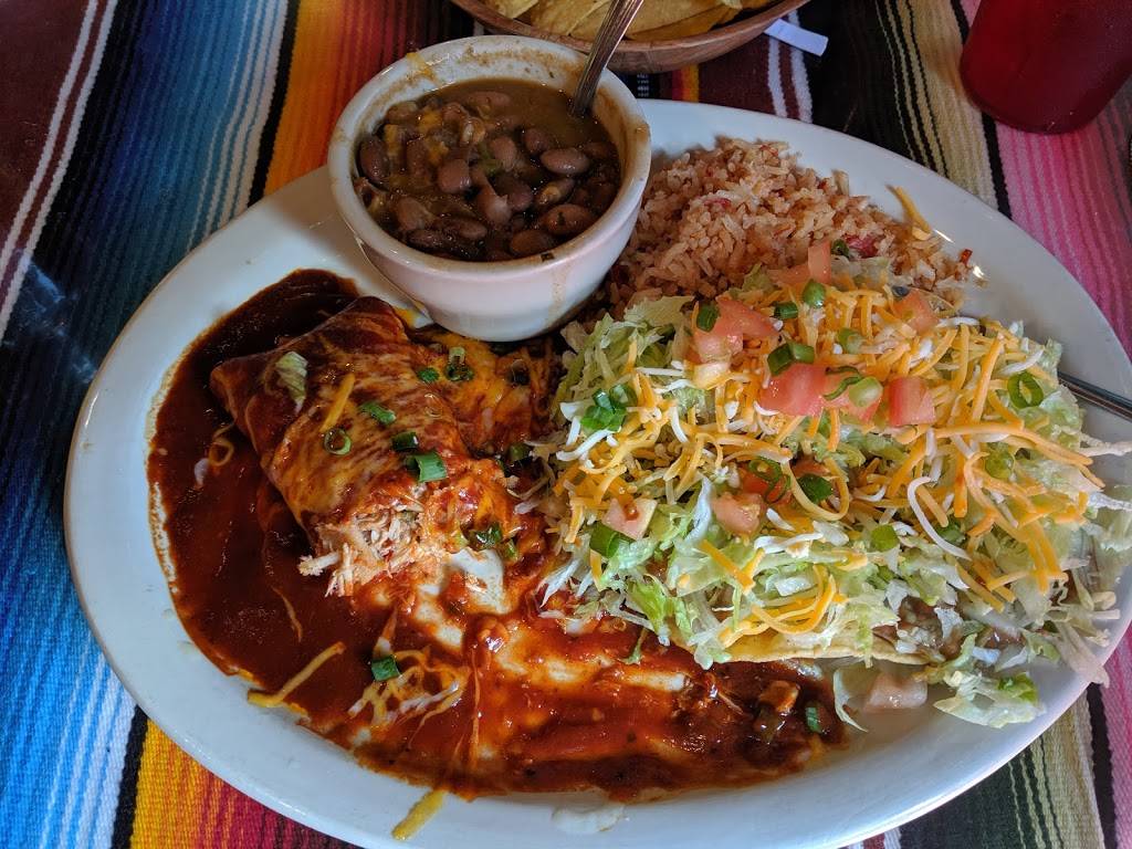Mi Tierra Restaurant | restaurant | 16238 N Oracle Rd, Tucson, AZ 85739, USA | 5208253040 OR +1 520-825-3040