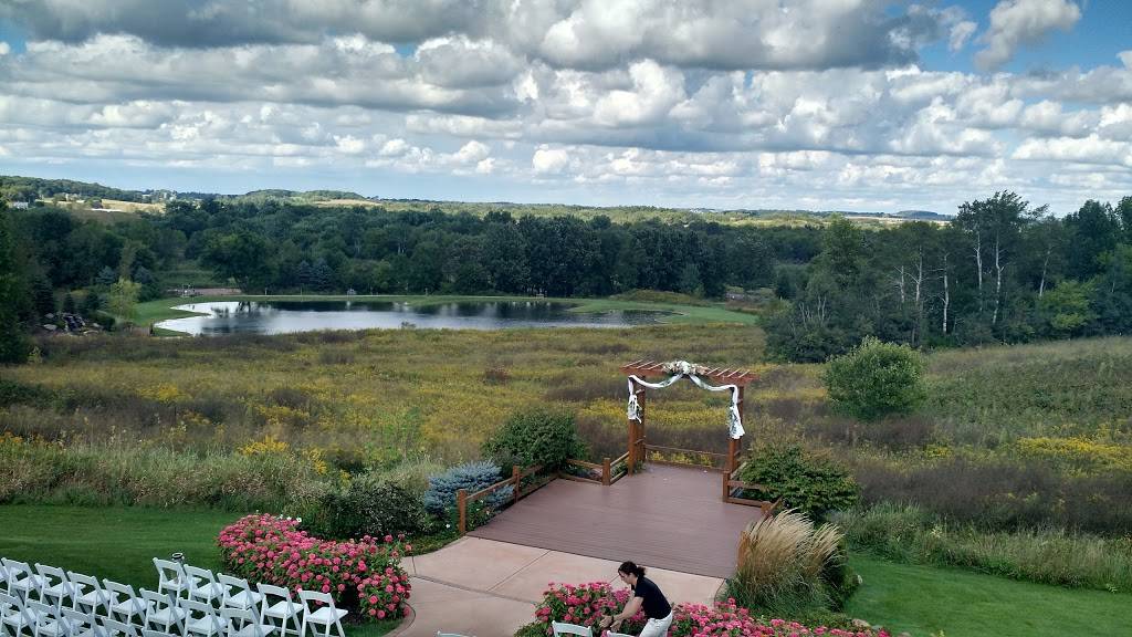 Milford Hills (Restaurant) | restaurant | W5670 French Rd, Johnson Creek, WI 53038, USA | 9206992249 OR +1 920-699-2249