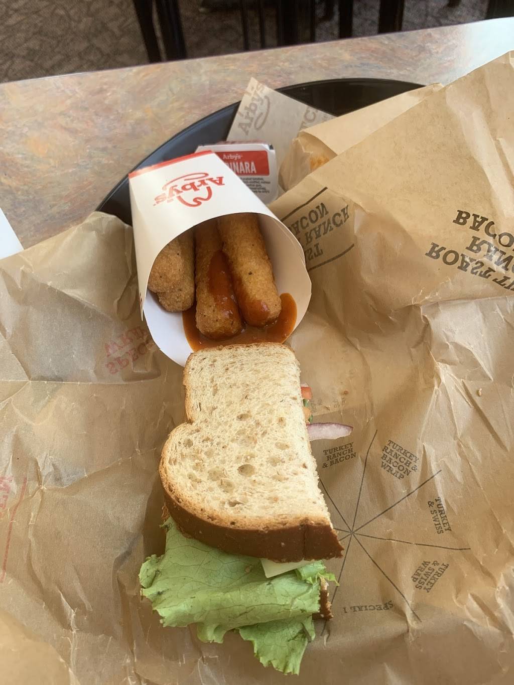 Arbys | restaurant | 160 Brown Rd, Auburn Hills, MI 48326, USA | 2483931255 OR +1 248-393-1255