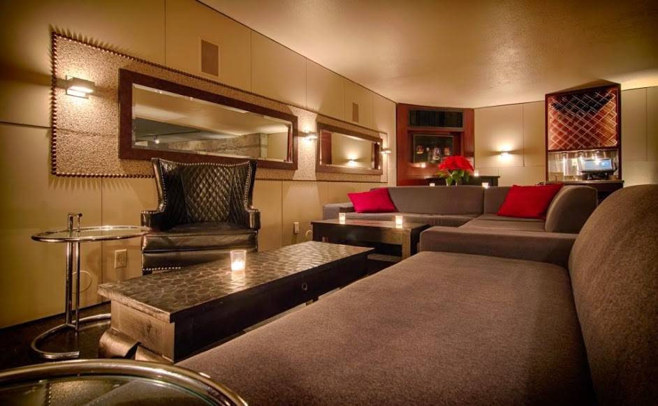 Maven | restaurant | 598 Haight St, San Francisco, CA 94117, USA | 4158297982 OR +1 415-829-7982