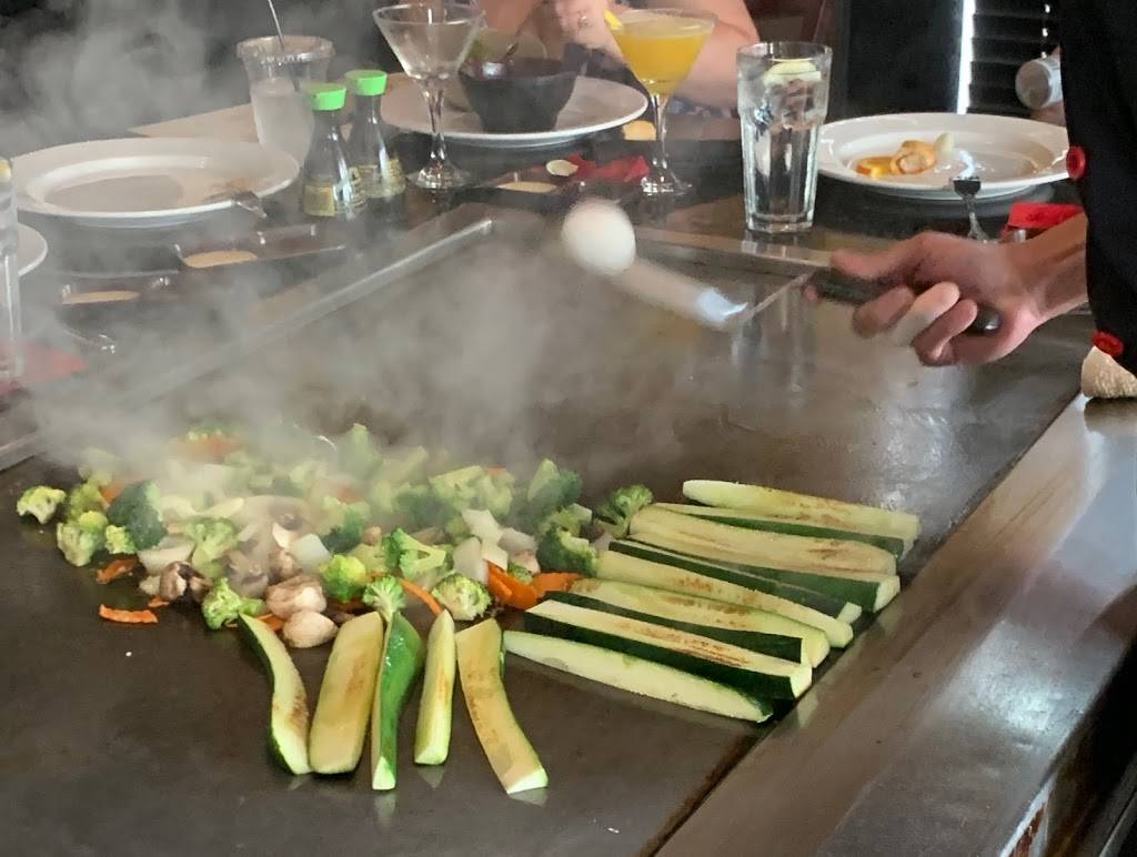 Hokkaido Hibachi & Sushi | restaurant | 1200 Town Center Dr Ste 125, Jupiter, FL 33458, USA | 5617997999 OR +1 561-799-7999