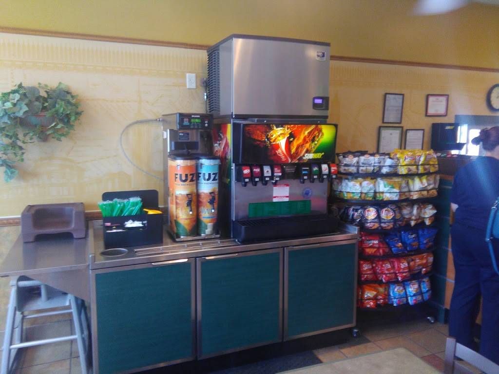 Subway | restaurant | 13425 W Andrew Johnson Hwy, Bulls Gap, TN 37711, USA | 4232357777 OR +1 423-235-7777