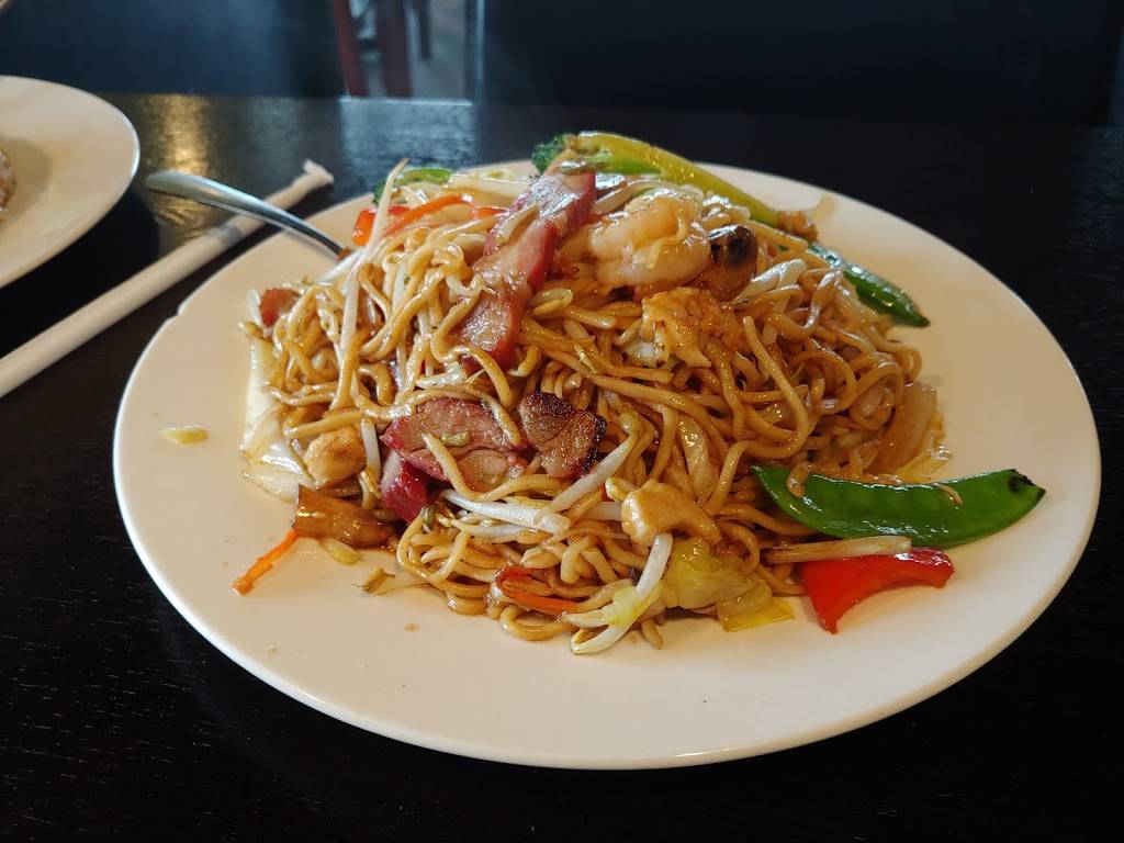 Maui Pho | restaurant | 4011 Ming Ave, Bakersfield, CA 93309, USA | 6618343235 OR +1 661-834-3235