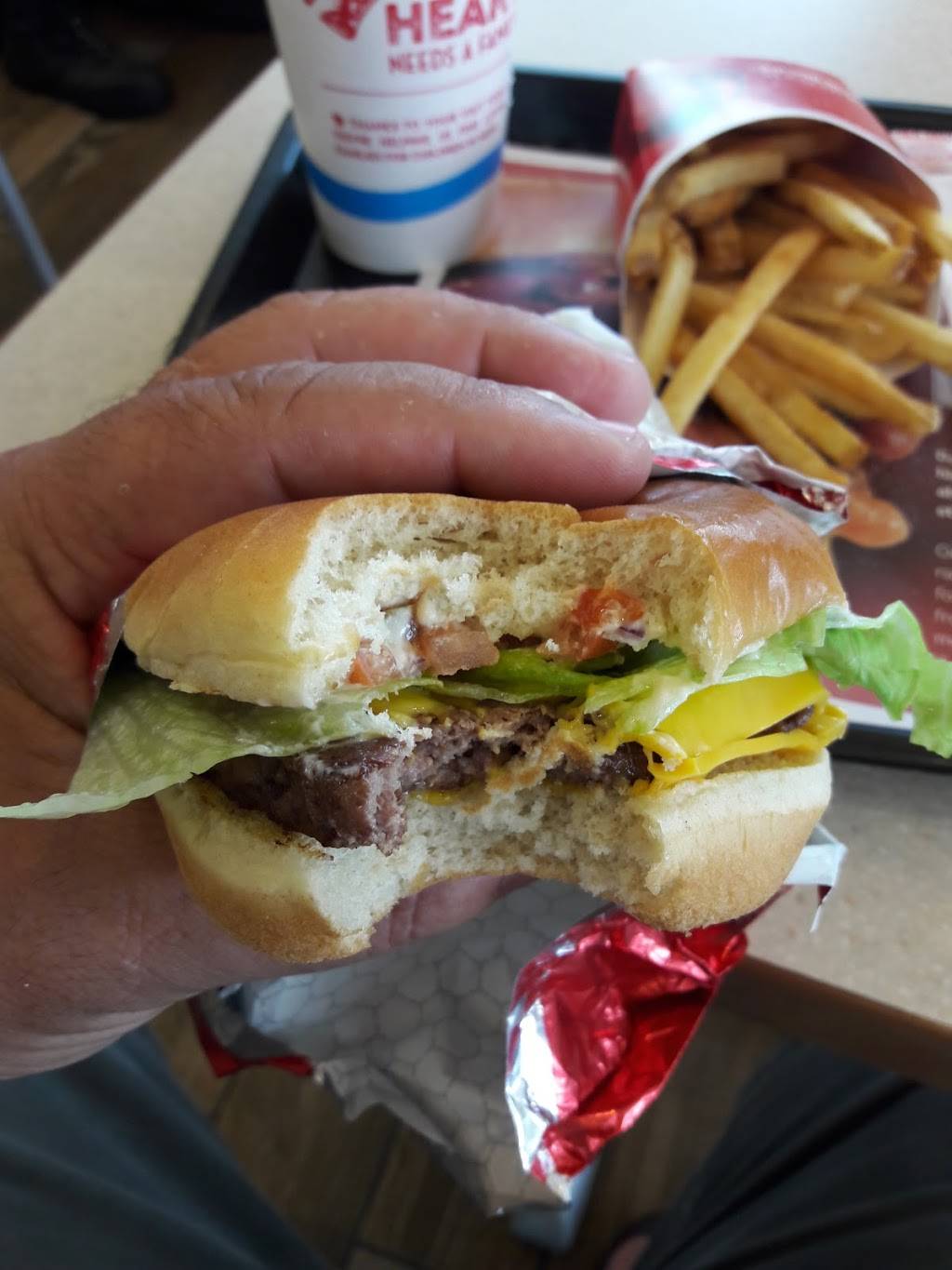 Wendys | restaurant | 8295 NW 27th Ave, Miami, FL 33147, USA | 3058357535 OR +1 305-835-7535