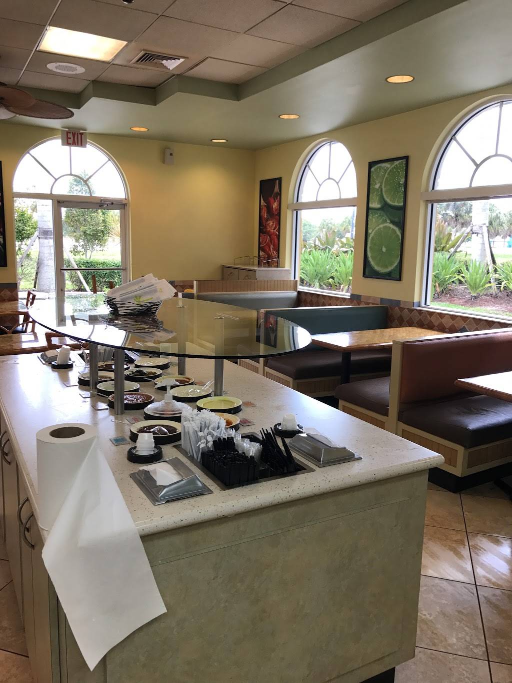 Pollo Tropical | restaurant | 2450 W Atlantic Blvd, Pompano Beach, FL 33069, USA | 9549776996 OR +1 954-977-6996