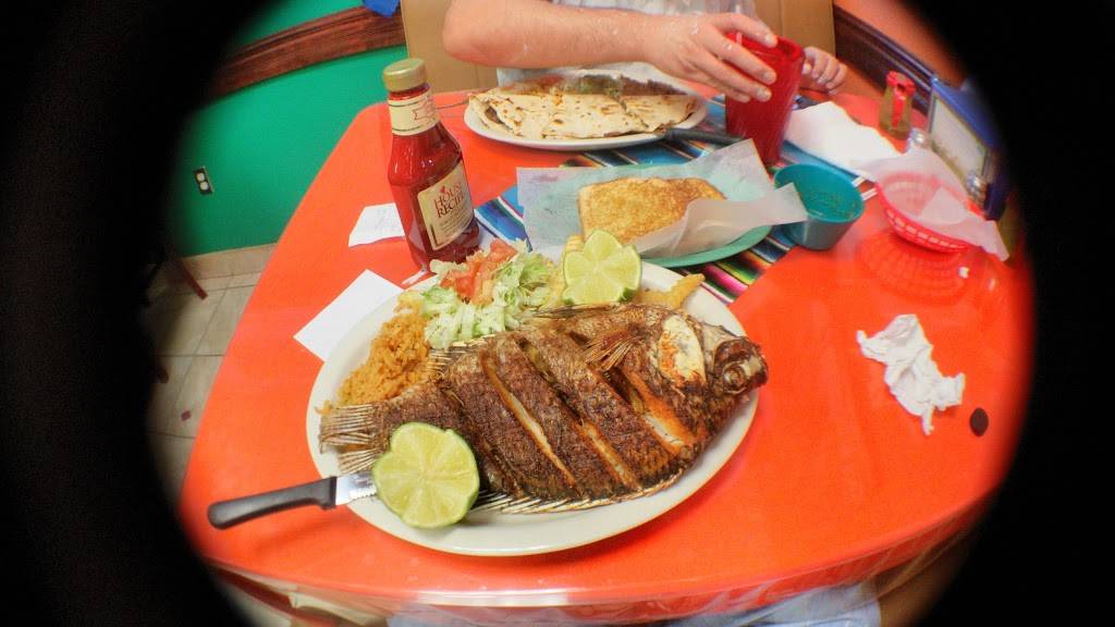 Jaimes Mexican Restaurant | restaurant | 2530 S WW White Rd, San Antonio, TX 78222, USA | 2102368494 OR +1 210-236-8494