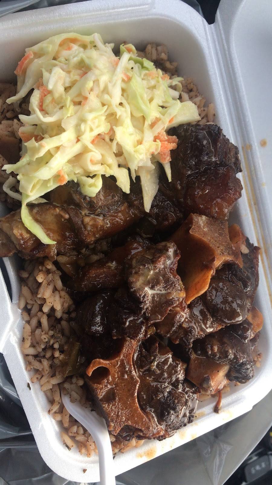 Mainsha East Caribbean Restaurant | restaurant | 2950 Birchmount Rd, Scarborough, ON M1W 3G5, Canada | 4164980491 OR +1 416-498-0491