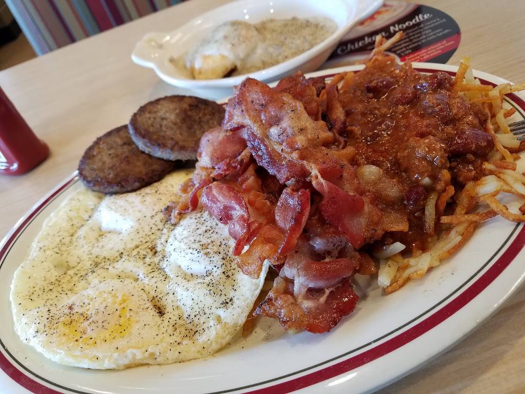 Huddle House Suffolk | restaurant | 2872 Pruden Blvd, Suffolk, VA 23434, USA | 7579355028 OR +1 757-935-5028