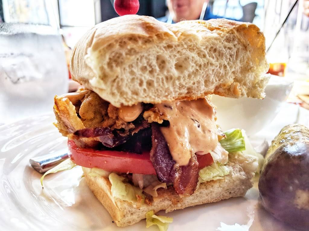 Saltine | restaurant | 100 E Main St, Norfolk, VA 23510, USA | 7577636280 OR +1 757-763-6280