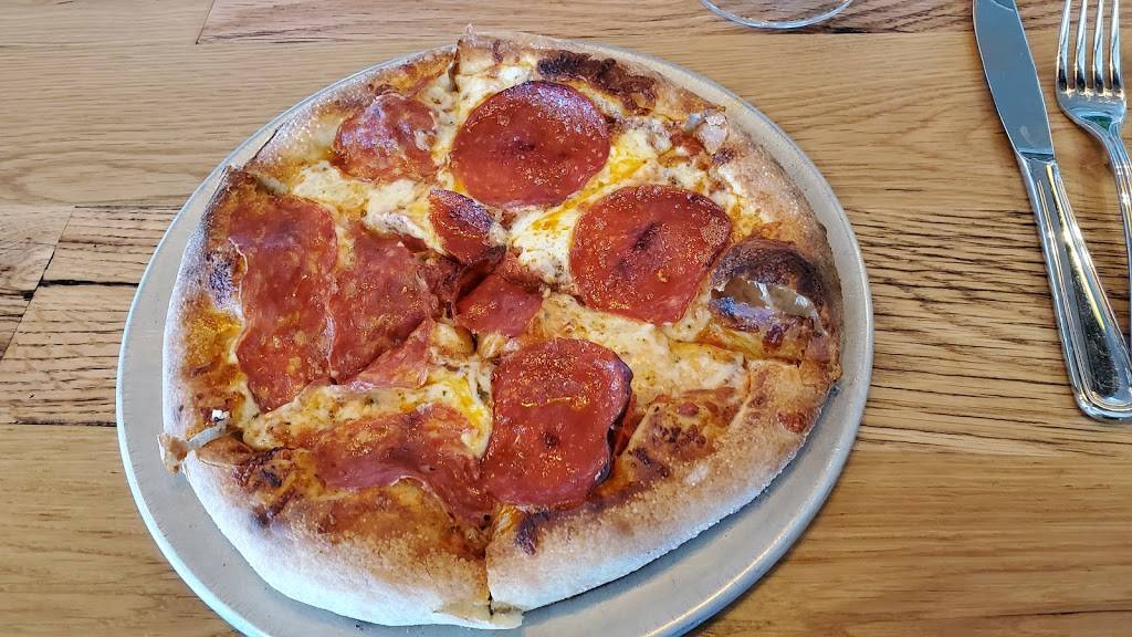 The Parlor @ Sky Harbor | restaurant | 3251 E Sky Harbor Blvd 4th floor, Phoenix, AZ 85034, USA | 4803719646 OR +1 480-371-9646