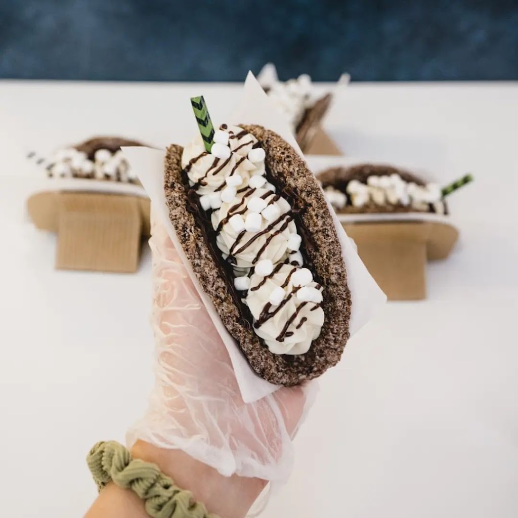 Amys Cupcake Shoppe | bakery | 701 Mainstreet, Hopkins, MN 55343, USA | 9524797516 OR +1 952-479-7516