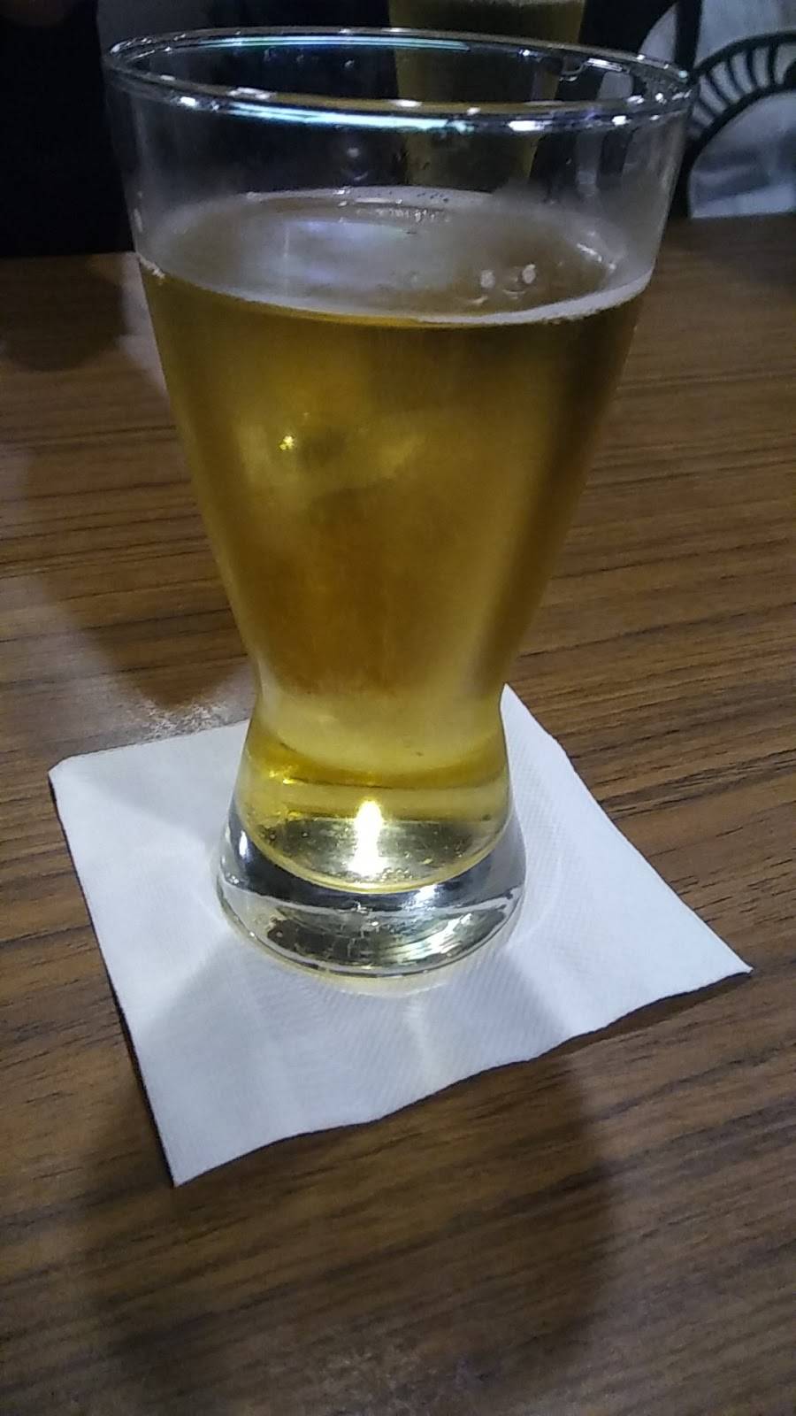 Classic Pub & Grill | restaurant | 16219 Old U.S. 27, Lansing, MI 48906, USA | 5174844808 OR +1 517-484-4808