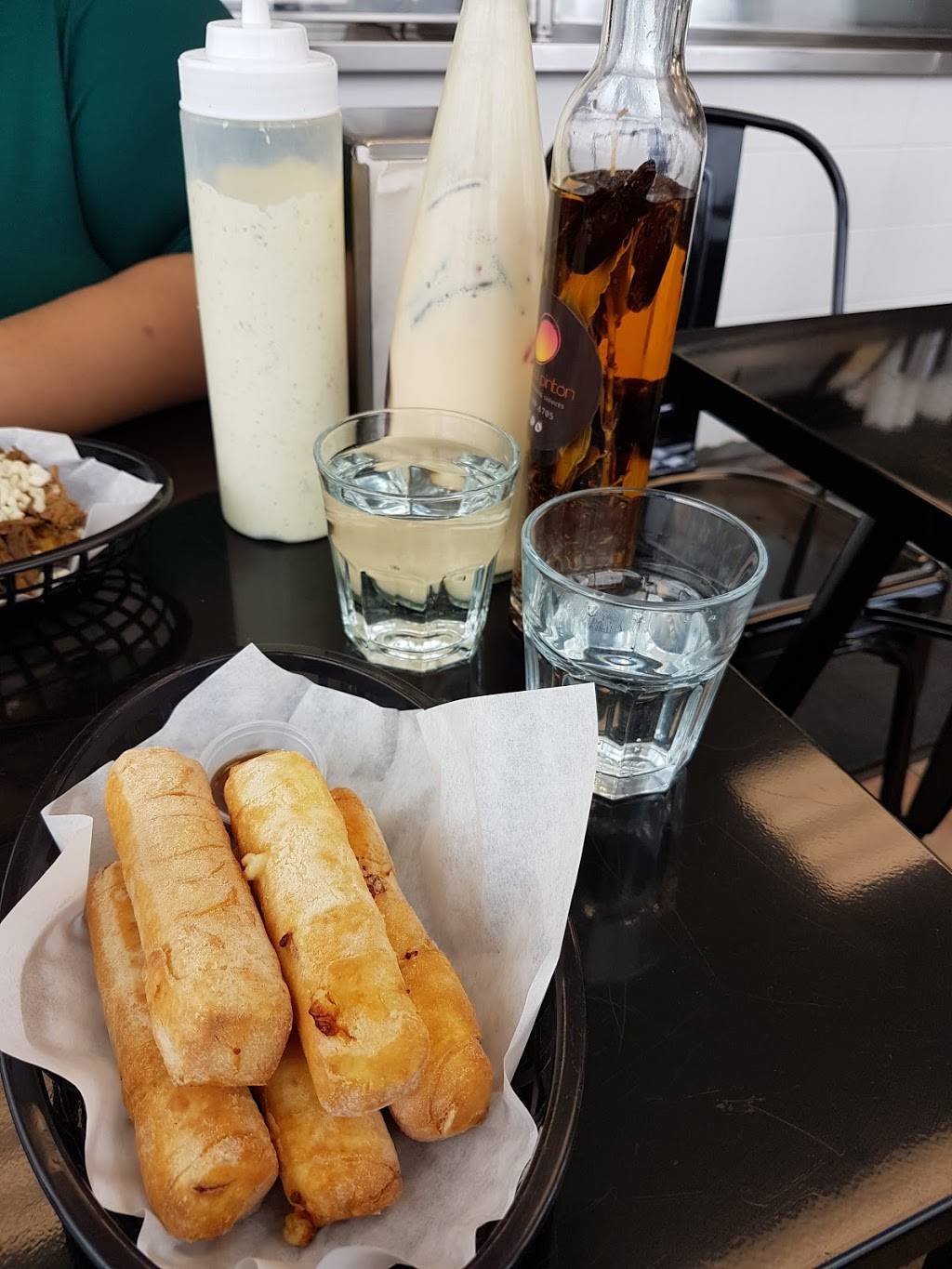 The Arepa Republic | restaurant | 76 Densley Ave, North York, ON M6M 2R3, Canada | 6478896705 OR +1 647-889-6705