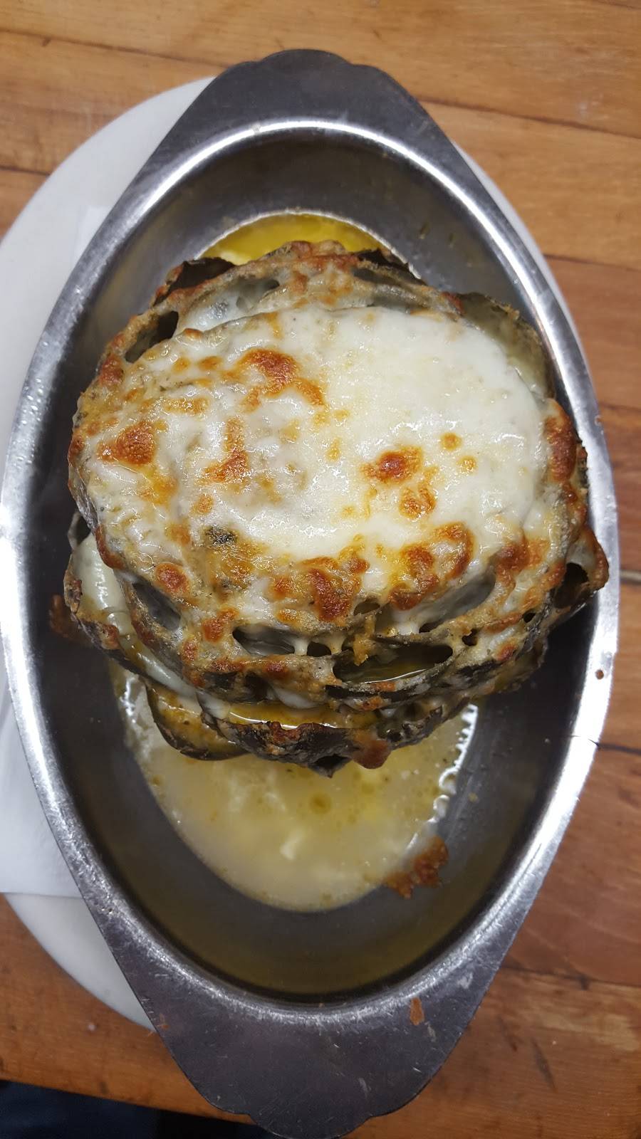 Pietros Pizzeria | restaurant | 476 E Meadow Ave, East Meadow, NY 11554, USA | 5167948820 OR +1 516-794-8820